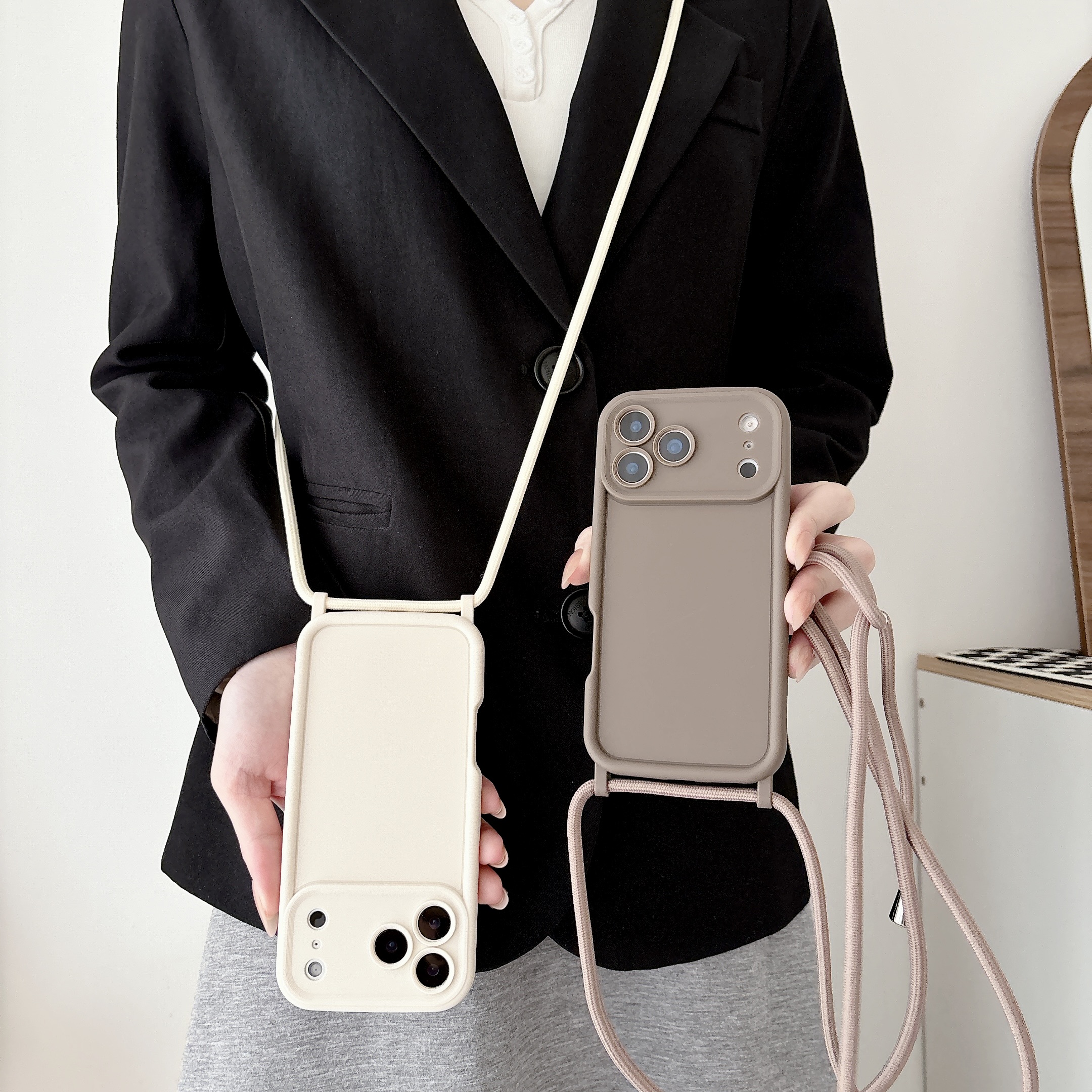 Lanyard Phone Strap - For iPhone 17 16 15 14